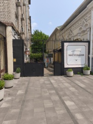 Аренда 333м на Троицкой пл. з 2ма літними майданчиками під ресторан/кафе тощо фото 4 Аренда 333м на Троицкой пл. з 2ма літними майданчиками під ресторан/кафе тощо фото 4