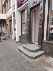 Аренда цокольного помещения с отдельным входом на пр. Яворницкого(центр) фото 5 Аренда цокольного помещения с отдельным входом на пр. Яворницкого(центр) фото 5