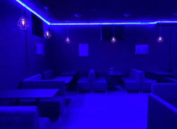  ' ,   3