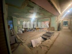  ' , ,  . (), 125, .    3