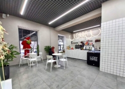 Здам в суборенду приміщення в центрі міста (поряд з кав'яр нею ) – 30м2 фото 5 Здам в суборенду приміщення в центрі міста (поряд з кав'яр нею ) – 30м2 фото 5