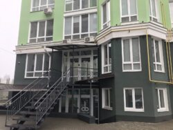 Оренда салона краси 140 м2 вул. О. Михнюка фото 7 Оренда салона краси 140 м2 вул. О. Михнюка фото 7