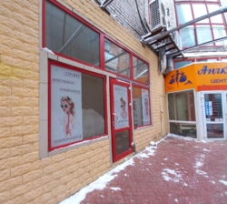 Здам в оренду комерційне приміщення в центрі міста – 10м2 фото 6 Здам в оренду комерційне приміщення в центрі міста – 10м2 фото 6