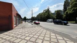 Оренда 450м2 вул. Мазепи 54 перша лінія парковка фото 10 Оренда 450м2 вул. Мазепи 54 перша лінія парковка фото 10