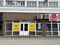 Здам в оренду Фасадне приміщення Топ локація фото 1 Здам в оренду Фасадне приміщення Топ локація фото 1