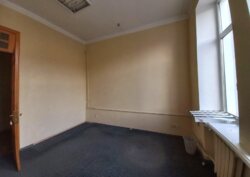Здам офісне приміщення в центрі міста - 400м2 фото 12 Здам офісне приміщення в центрі міста - 400м2 фото 12