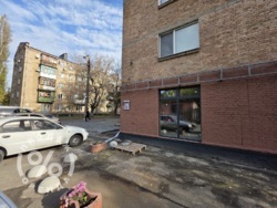 Суперофер! Магазин/салон/офіс — 46 м² з ідеальною видимістю! фото 5 Суперофер! Магазин/салон/офіс — 46 м² з ідеальною видимістю! фото 5