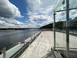 Окремо Стояча Будівля (ОСЗ) Офіс або Ресторан з панорамним видом на 180 градусів, S=646м2 фото 6 Окремо Стояча Будівля (ОСЗ) Офіс або Ресторан з панорамним видом на 180 градусів, S=646м2 фото 6