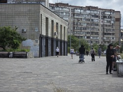 Потужний трафік Оренда 44,9 кв. м, Бальзака 64 - фасад, 2 окремі входи фото 1 Потужний трафік Оренда 44,9 кв. м, Бальзака 64 - фасад, 2 окремі входи фото 1