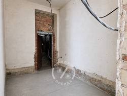 Оренда 31,3 м на Бальзака 64 - фасад, вхід без сходинок фото 9 Оренда 31,3 м на Бальзака 64 - фасад, вхід без сходинок фото 9