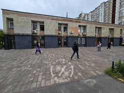 Оренда фасадного приміщення 44,9 м², Бальзака 64, 2 входи фото 3 Оренда фасадного приміщення 44,9 м², Бальзака 64, 2 входи фото 3