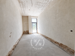 Оренда 31,3 м на Бальзака 64 - фасад, вхід без сходинок фото 10 Оренда 31,3 м на Бальзака 64 - фасад, вхід без сходинок фото 10
