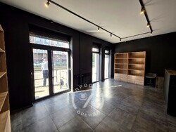 Фасадне приміщення на Борщагівській біля Індустріального мосту фото 7 Фасадне приміщення на Борщагівській біля Індустріального мосту фото 7