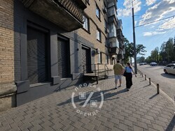 Фасадне приміщення на Борщагівській біля Індустріального мосту фото 3 Фасадне приміщення на Борщагівській біля Індустріального мосту фото 3