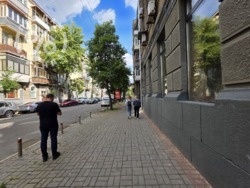 ������� �������! ������ �� �������, ���� ��� ����� � 147 �2 ���� 7