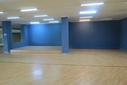     1220+216..-   CALL CENTRE, SHOW ROOM  10