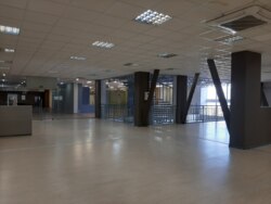     1220+216..-   CALL CENTRE, SHOW ROOM  7