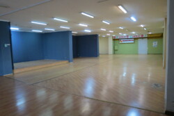     1220+216..-   CALL CENTRE, SHOW ROOM  9