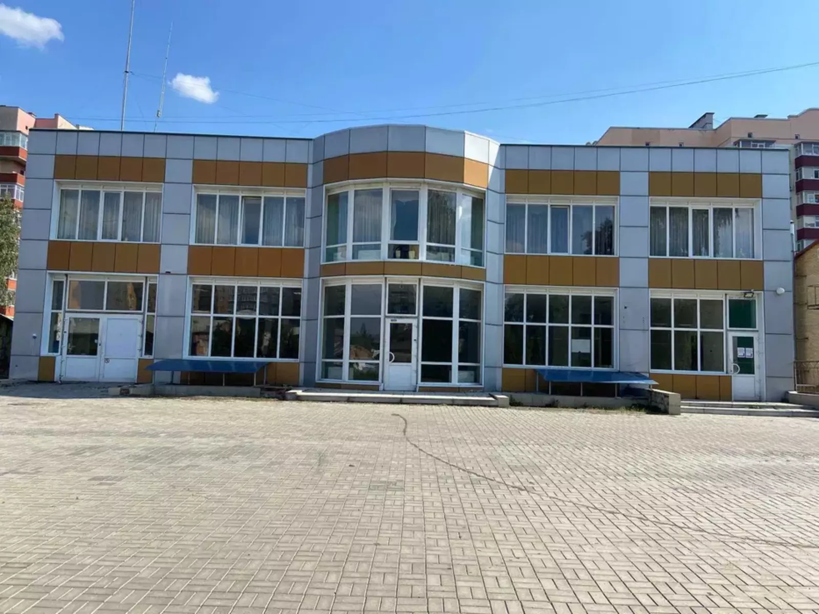 Сдается объект Сумская, Сумы, Заречный, пр-т Свободи фото 1 Сдается объект Сумская, Сумы, Заречный, пр-т Свободи фото 1