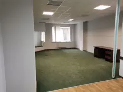 Сдается объект Сумская, Сумы, Ковпаковский, адміністративна будівля стадіону 'Ювілейний' фото 2 Сдается объект Сумская, Сумы, Ковпаковский, адміністративна будівля стадіону 'Ювілейний' фото 2