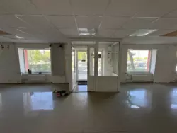 Сдается объект Сумская, Сумы, Ковпаковский, пр-т Перемоги, 18 фото 3 Сдается объект Сумская, Сумы, Ковпаковский, пр-т Перемоги, 18 фото 3