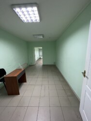 Оренда приміщень вільного призначення 130м2 на Валентинівській. фото 12 Оренда приміщень вільного призначення 130м2 на Валентинівській. фото 12