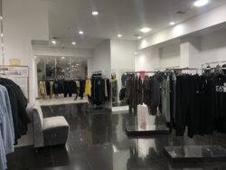 Приміщення під магазин одягу, ТРЦ «Пальміра PLAZA» фото 5 Приміщення під магазин одягу, ТРЦ «Пальміра PLAZA» фото 5