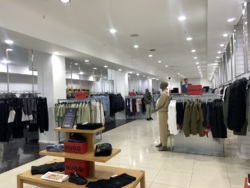 Приміщення під магазин одягу, ТРЦ «Пальміра PLAZA» фото 3 Приміщення під магазин одягу, ТРЦ «Пальміра PLAZA» фото 3