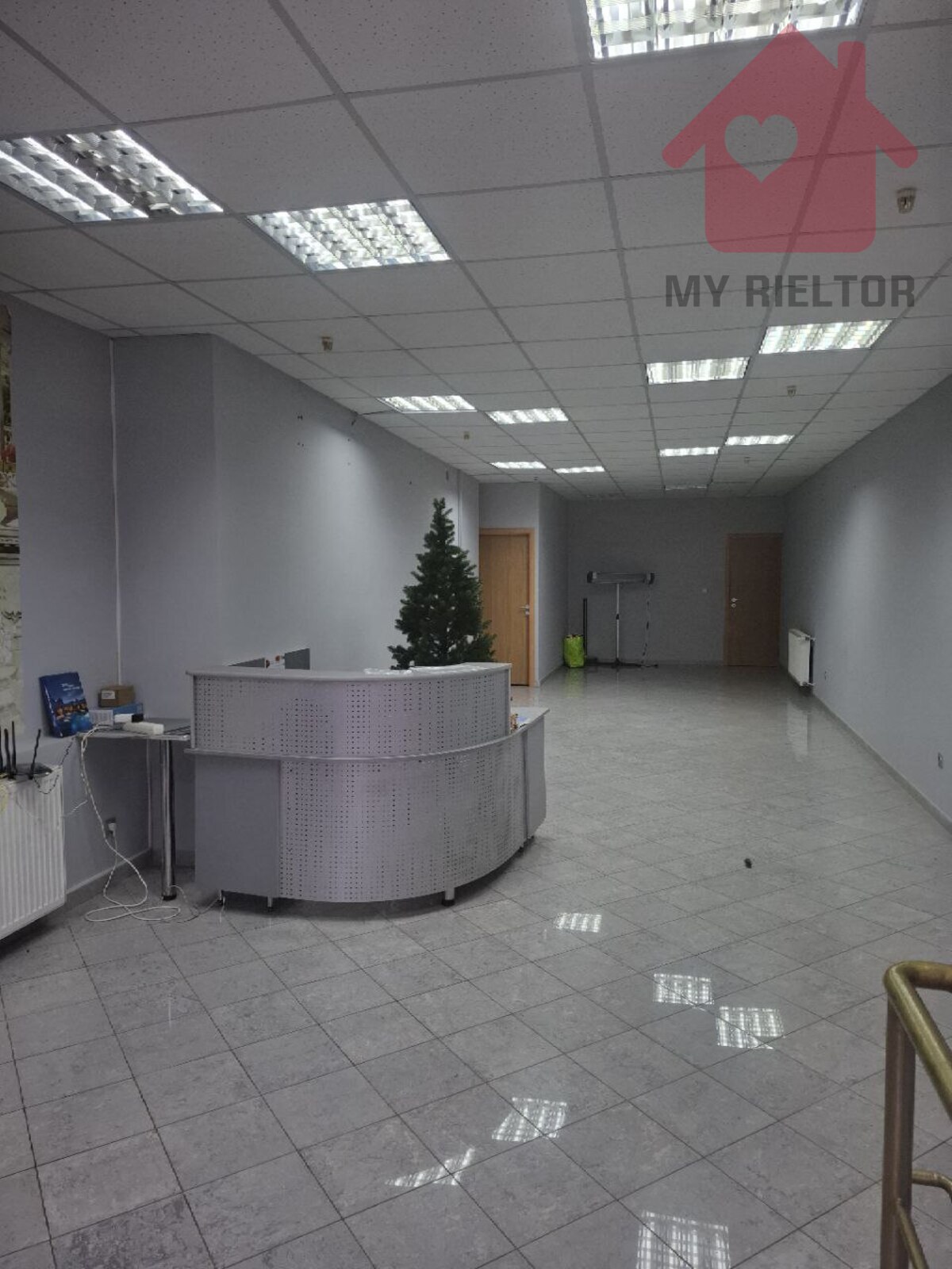 Оренда комерційного приміщення центр міста фото 1 Оренда комерційного приміщення центр міста фото 1