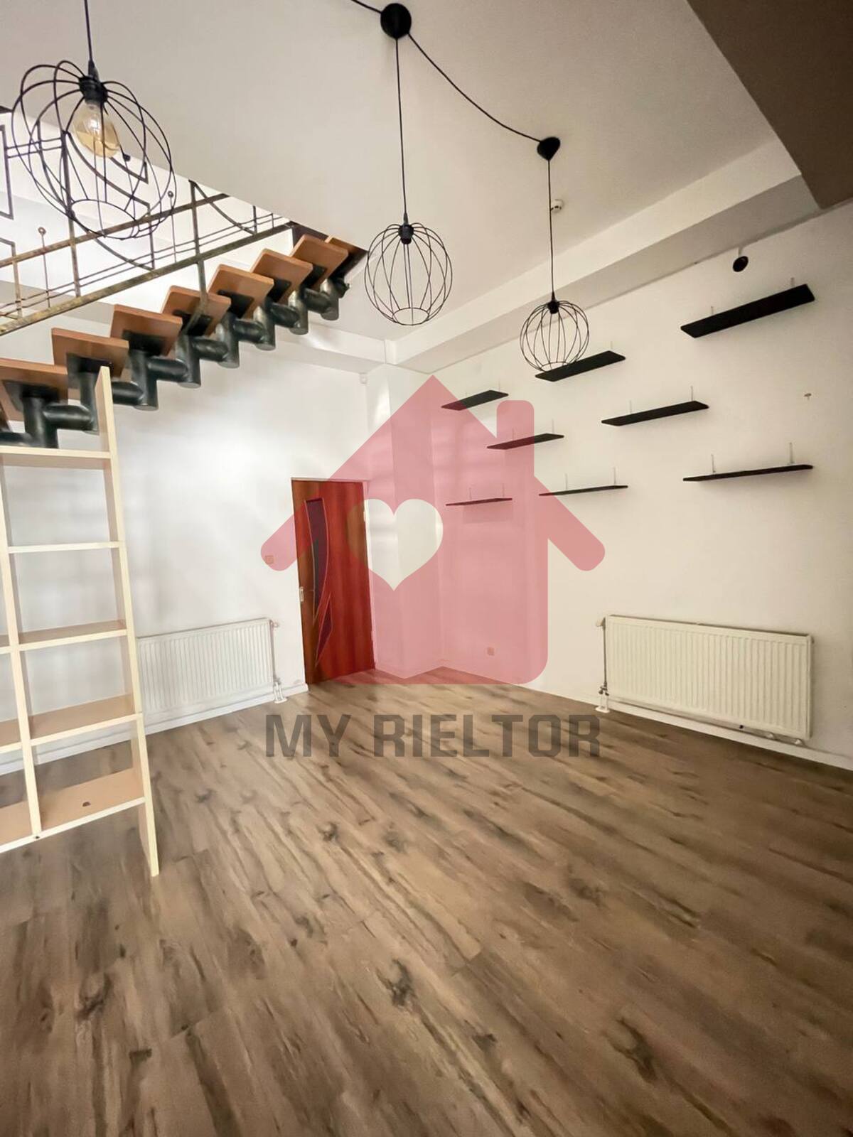 Оренда комерційного приміщення по вул.Берчені фото 1 Оренда комерційного приміщення по вул.Берчені фото 1