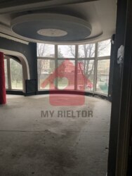 Оренда приміщення поруч з пішохідним мостом фото 1 Оренда приміщення поруч з пішохідним мостом фото 1