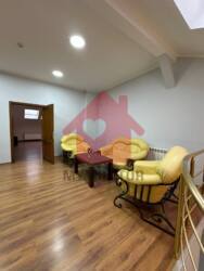 Оренда комерційного приміщення пл.Корятовича фото 1 Оренда комерційного приміщення пл.Корятовича фото 1