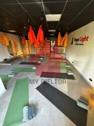 Оренда світлого і затишного приміщення у престижному районі міста! фото 6 Оренда світлого і затишного приміщення у престижному районі міста! фото 6