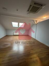 Оренда комерційного приміщення пл.Корятовича фото 3 Оренда комерційного приміщення пл.Корятовича фото 3