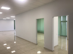 Довгострокова оренда офісного приміщення 240 м² на Оболонській набережній, Гольф-центр, 3-й поверх фото 15 Довгострокова оренда офісного приміщення 240 м² на Оболонській набережній, Гольф-центр, 3-й поверх фото 15