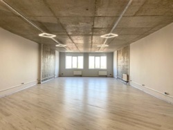 Оренда офісу 1400 кв.м. з ремонтом в стилі Loft в БЦ 'Dominion Business Park', 9-й поверх, Київ, Солом'янський р-н фото 4 Оренда офісу 1400 кв.м. з ремонтом в стилі Loft в БЦ 'Dominion Business Park', 9-й поверх, Київ, Солом'янський р-н фото 4