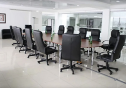 Довгострокова оренда офісного приміщення 2680 м² на Оболонській набережній, Гольф-центр, цоколь + 1-й поверх фото 2 Довгострокова оренда офісного приміщення 2680 м² на Оболонській набережній, Гольф-центр, цоколь + 1-й поверх фото 2