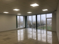 Довгострокова оренда офісного приміщення 240 м² на Оболонській набережній, Гольф-центр, 3-й поверх фото 10 Довгострокова оренда офісного приміщення 240 м² на Оболонській набережній, Гольф-центр, 3-й поверх фото 10