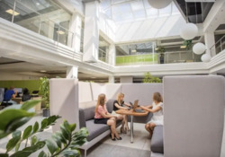 Довгострокова оренда офісного приміщення 1400 м² на Оболонській набережній, Гольф-центр фото 6 Довгострокова оренда офісного приміщення 1400 м² на Оболонській набережній, Гольф-центр фото 6