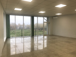 Довгострокова оренда офісного приміщення 240 м² на Оболонській набережній, Гольф-центр, 3-й поверх фото 9 Довгострокова оренда офісного приміщення 240 м² на Оболонській набережній, Гольф-центр, 3-й поверх фото 9