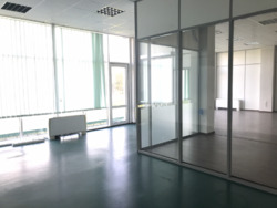 Довгострокова оренда офісного приміщення 385 м² на Оболонській набережній, Гольф-центр, 1-й поверх фото 5 Довгострокова оренда офісного приміщення 385 м² на Оболонській набережній, Гольф-центр, 1-й поверх фото 5