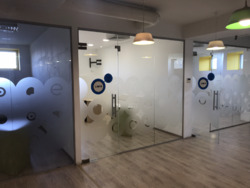 Довгострокова оренда офісного приміщення 600 м² на Оболонській набережній, Гольф-центр, 1-й поверх, окремий вхід фото 9 Довгострокова оренда офісного приміщення 600 м² на Оболонській набережній, Гольф-центр, 1-й поверх, окремий вхід фото 9