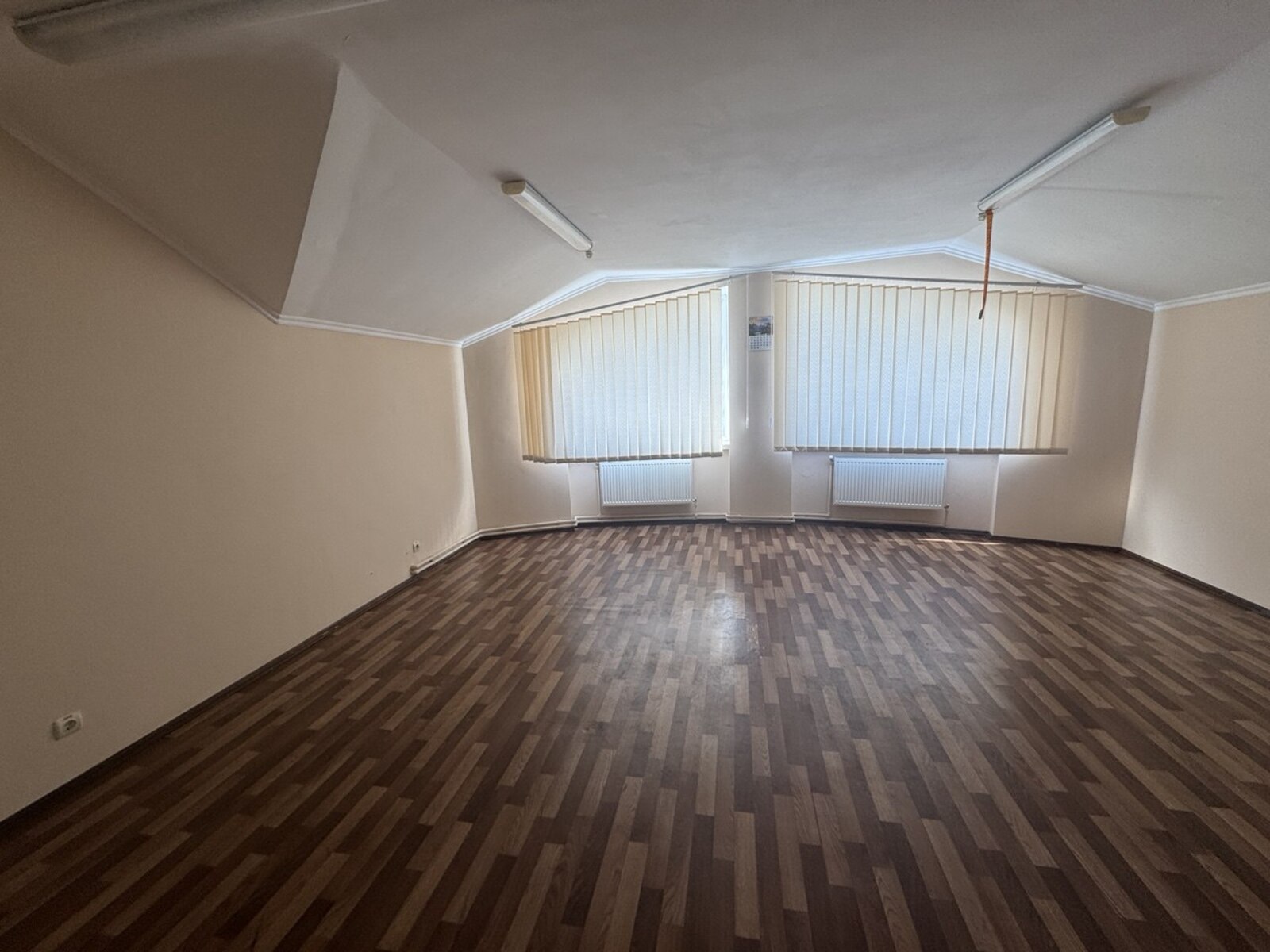 Оренда приміщення м. Тернопіль фото 1 Оренда приміщення м. Тернопіль фото 1