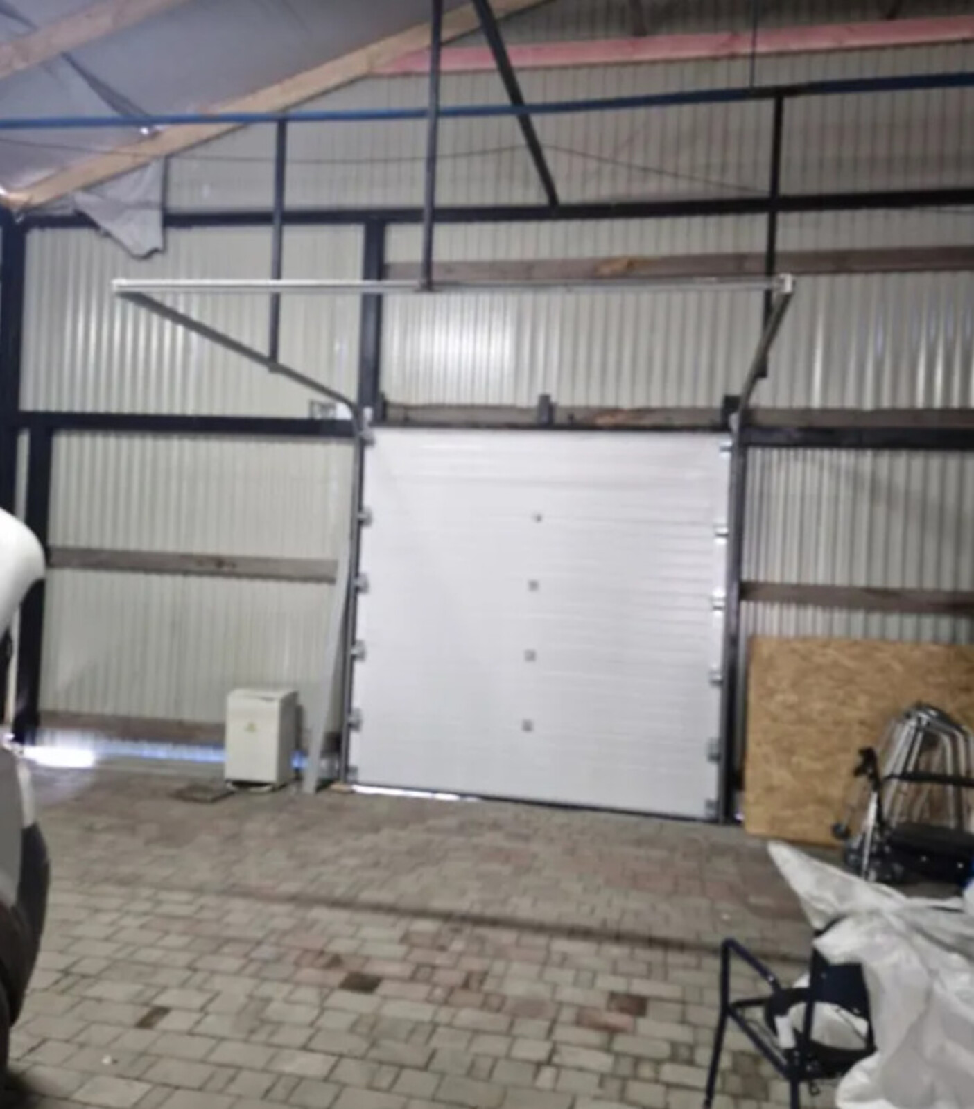 ������� ���������� ��������� �� ���. ������ 60�, ����� 238.6 ��.� ���� 1