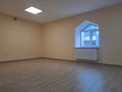 Оренда. Офісні приміщення. Тернопіль. Центр. вул Микулинецька фото 2 Оренда. Офісні приміщення. Тернопіль. Центр. вул Микулинецька фото 2