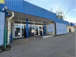 Довготривала оренда комерційного приміщення по вулиці Торговиця фото 1 Довготривала оренда комерційного приміщення по вулиці Торговиця фото 1