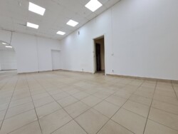 Оренда фасадного приміщення на бульв.Д.Галицького. фото 16 Оренда фасадного приміщення на бульв.Д.Галицького. фото 16