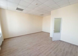 Оренда . Офісне приміщення. Тернопіль. Центр. Вул Микулинецька 3А фото 3 Оренда . Офісне приміщення. Тернопіль. Центр. Вул Микулинецька 3А фото 3