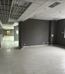 Здається комерційне приміщення на вул. Торговиця 15А, площа 173 кв.м фото 2 Здається комерційне приміщення на вул. Торговиця 15А, площа 173 кв.м фото 2