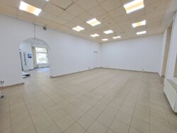 Оренда фасадного приміщення на бульв.Д.Галицького. фото 28 Оренда фасадного приміщення на бульв.Д.Галицького. фото 28